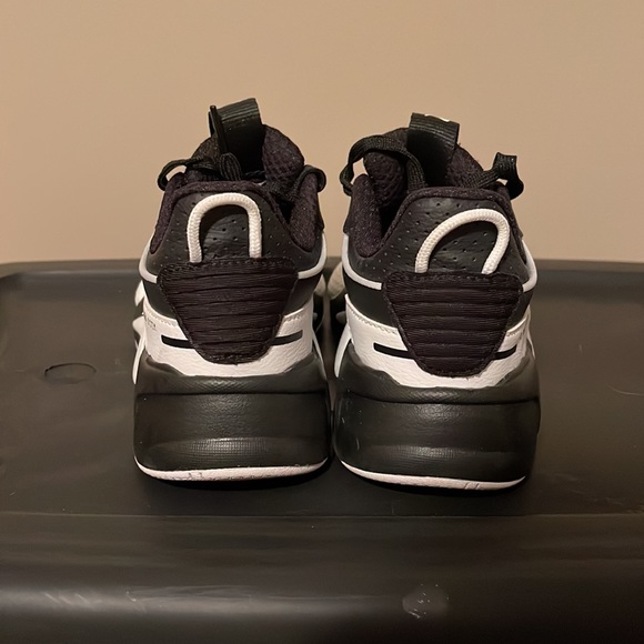 Kids size 3 puma RS-X - Picture 2 of 3